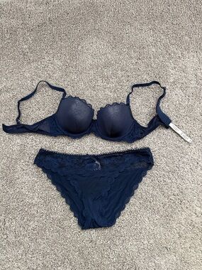 Victoria’s Secret Navy Lace Push-Up Bra & Bikini Set - Women Intimates